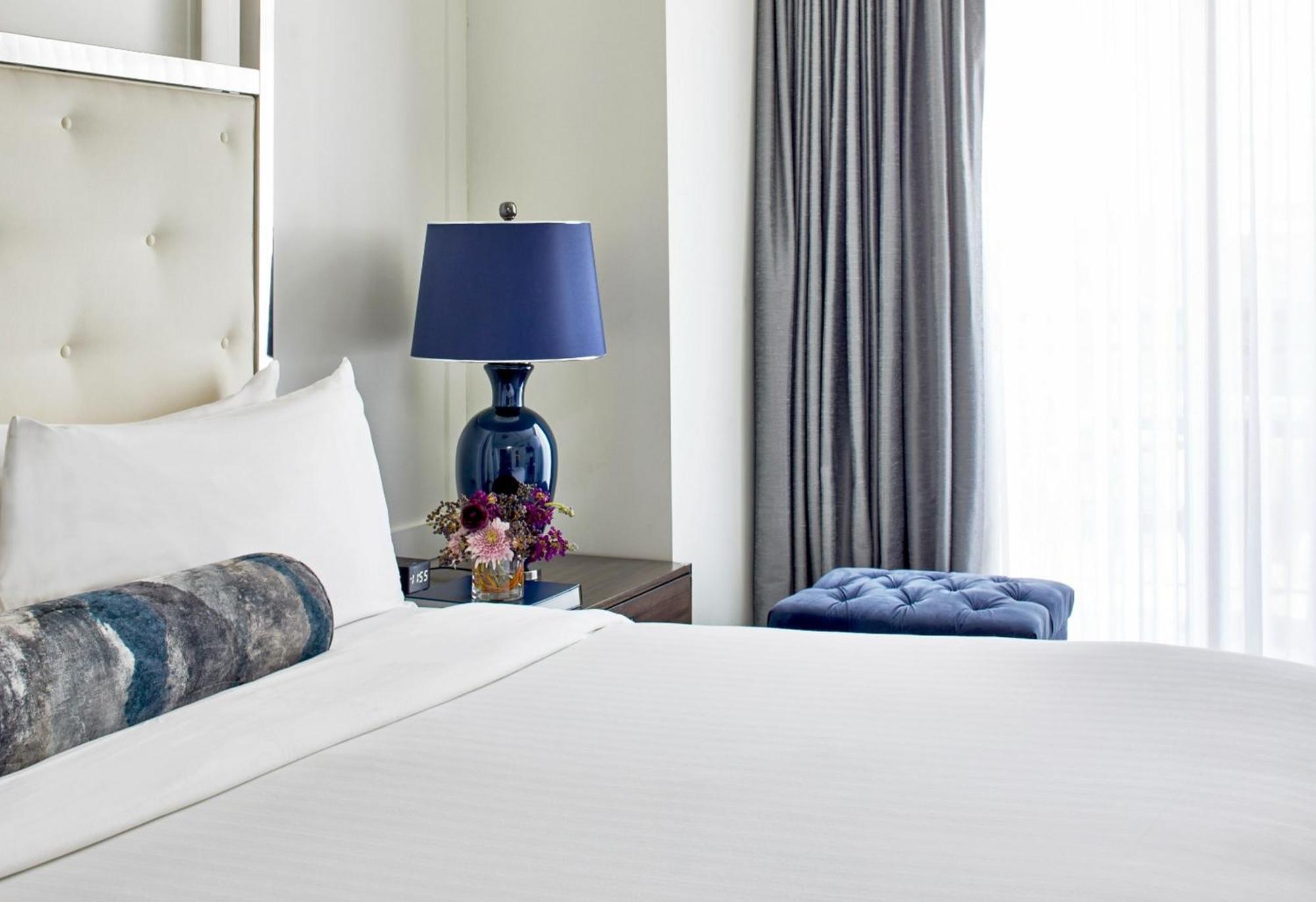 The Hotel Landing Wayzata Bagian luar foto